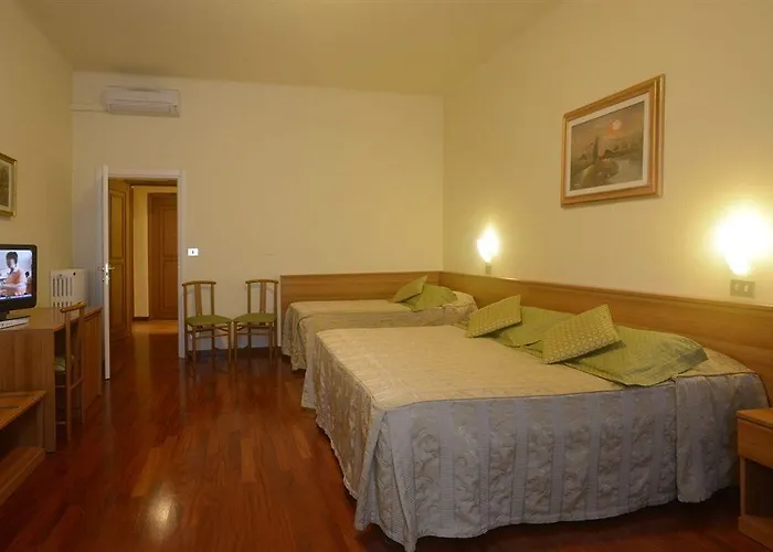 Hotel Colomba 3*